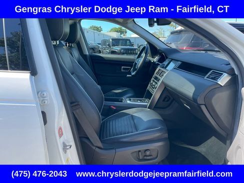 Used 2019 Land Rover Discovery Sport HSE AWD/4WD image 20