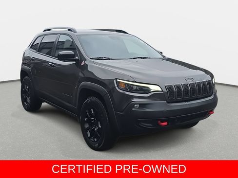 Used 2022 Jeep Cherokee Trailhawk w/ Premium Leather Package AWD/4WD image 3