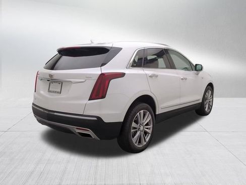 Certified 2024 Cadillac XT5 Premium Luxury w/ LPO, Floor Liner Package AWD/4WD image 5