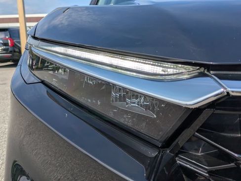 Used 2025 Honda CR-V EX-L image 10