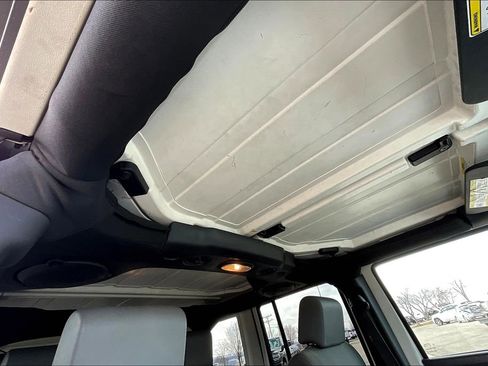 Used 2008 Jeep Wrangler X image 18