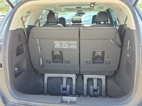 New 2027 Kia Carnival SX Prestige FWD image 10