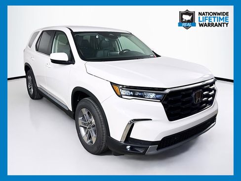 New 2025 Honda Pilot EX-L image 1