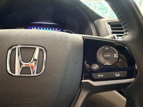 Used 2021 Honda Pilot Touring image 37