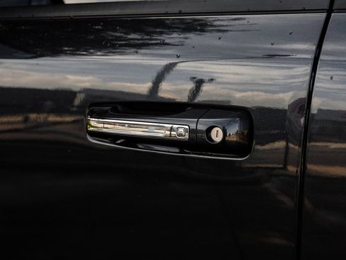 Used 2020 RAM 1500 Laramie image 52