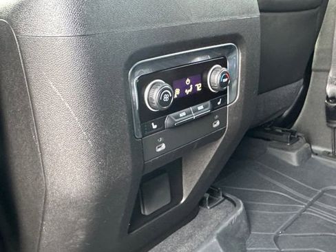 Used 2021 Chevrolet Tahoe Z71 w/ Luxury Package image 29