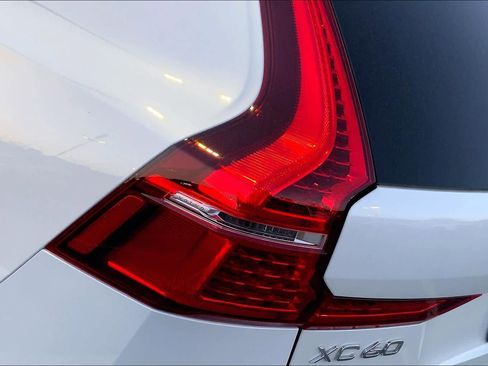 Used 2023 Volvo XC60 B5 Plus w/ Climate Package image 27