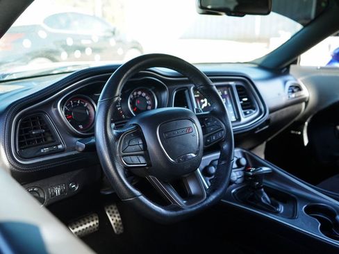 Used 2021 Dodge Challenger R/T Scat Pack RWD image 6