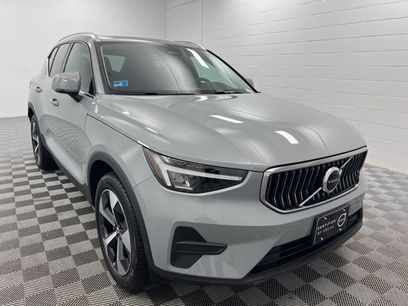 New 2025 Volvo XC40 B5 Core w/ Protection Package Premier