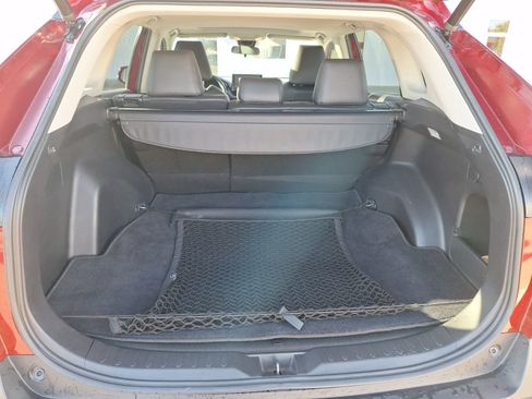 Used 2020 Toyota RAV4 XLE image 38