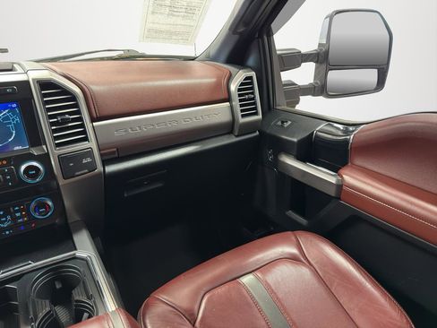 Used 2021 Ford F250 Platinum AWD/4WD image 24