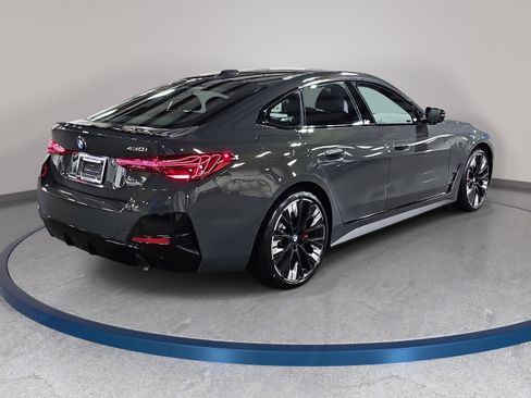 New 2026 BMW 430i w/ M Sport Package RWD image 5