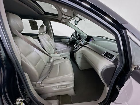 Used 2013 Honda Odyssey EX-L image 32