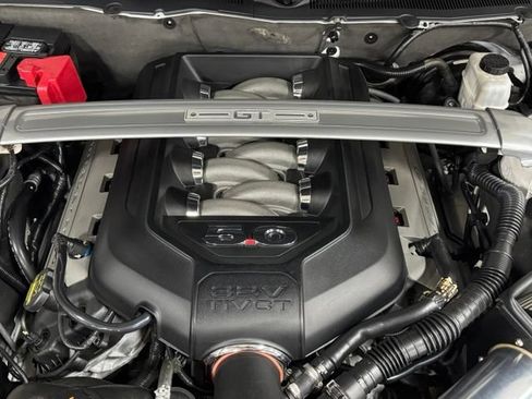 Used 2012 Ford Mustang GT Premium RWD image 37