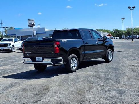 Used 2025 Chevrolet Silverado 1500 LT image 11