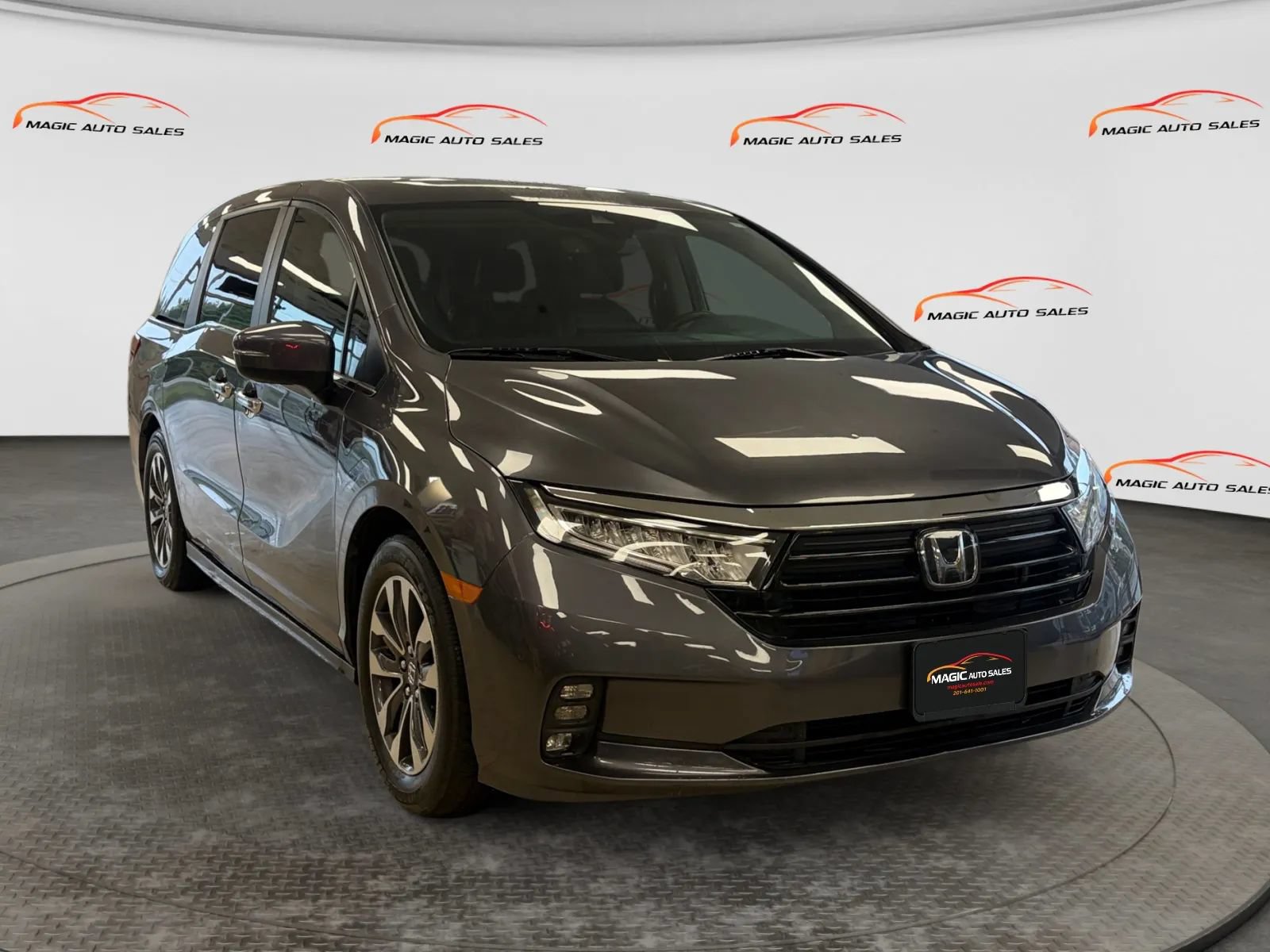 Used 2021 Honda Odyssey EX-L image 5