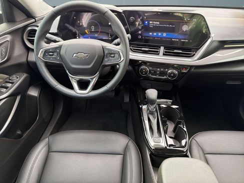 Certified 2025 Chevrolet Trax ACTIV w/ Driver Confidence Package FWD image 27