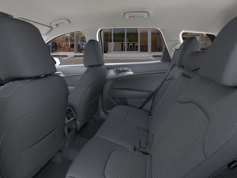 New 2025 Kia Sportage LX FWD image 19
