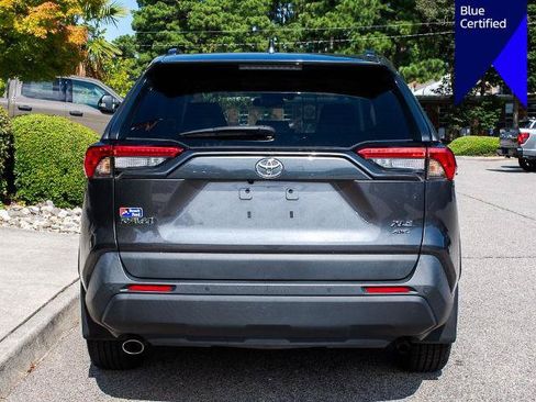 Used 2023 Toyota RAV4 XLE Premium AWD/4WD image 4