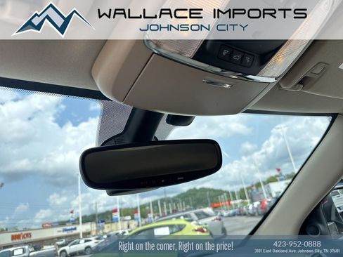 Used 2017 Jeep Grand Cherokee Laredo w/ Quick Order Package 23E AWD/4WD image 16