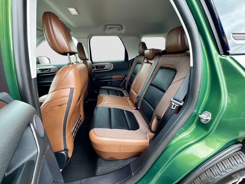 Certified 2025 Ford Bronco Sport Outer Banks w/ Outer Banks Tech Package+ AWD/4WD image 27