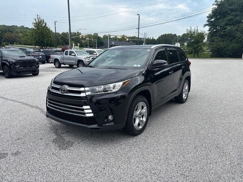 Used 2019 Toyota Highlander Limited AWD/4WD image 7