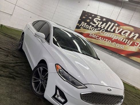 Used 2020 Ford Fusion Titanium image 10