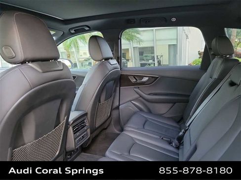 Certified 2025 Audi Q7 3.0T Premium w/ Convenience Package image 20
