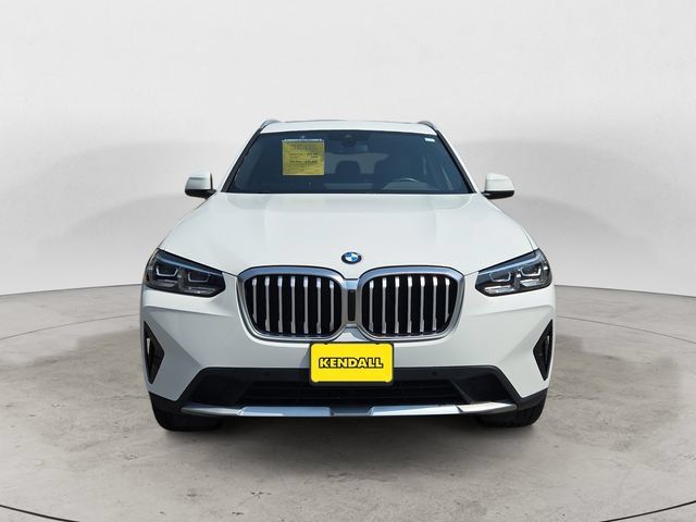 Used 2023 BMW X3 xDrive30i w/ Premium Package AWD/4WD image 2