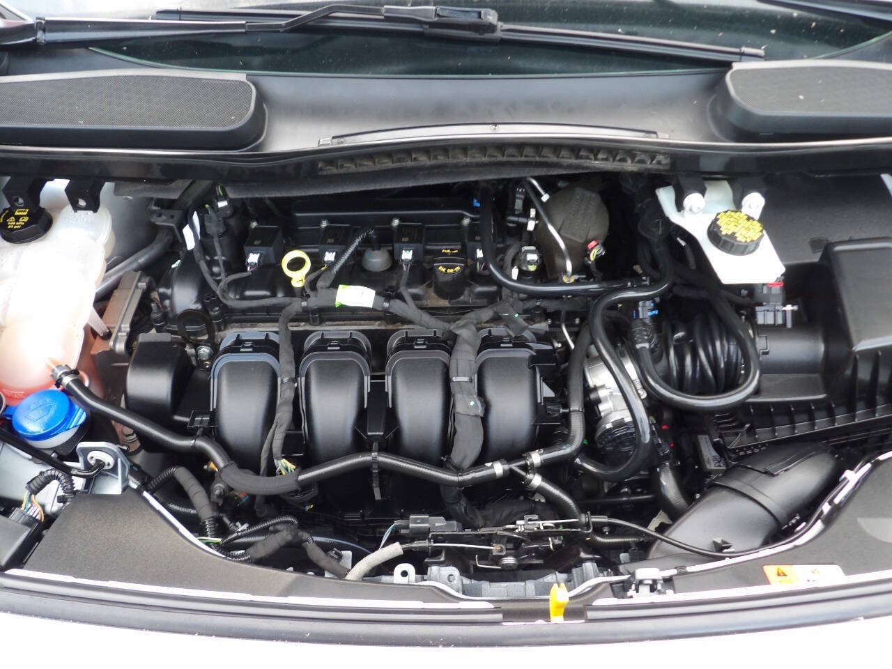 Used 2019 Ford Transit Connect XLT FWD image 14