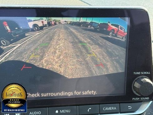 Used 2025 Nissan Altima 2.5 SV image 13