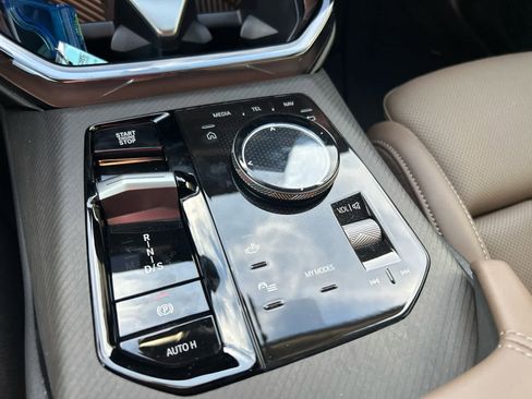 Used 2026 BMW X3 xDrive30 w/ Premium Package image 23