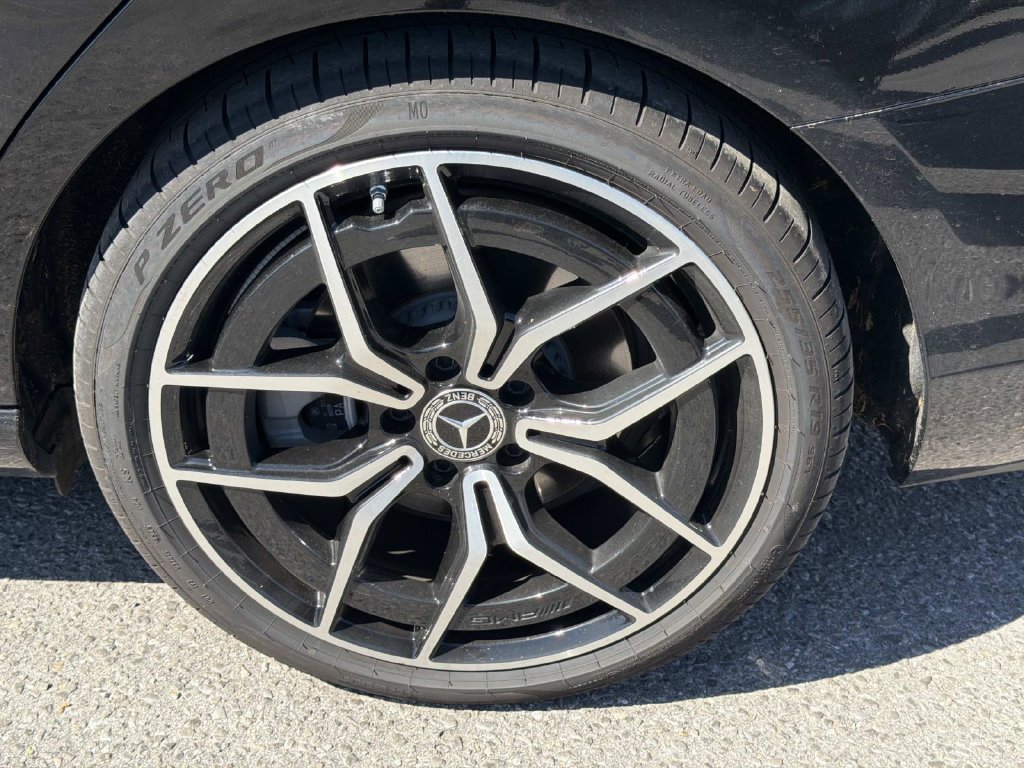 Used 2026 Mercedes-Benz C 300 Sedan image 4