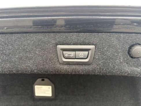 Used 2018 BMW 530i xDrive 530i xDrive image 26