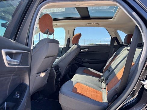 Used 2018 Ford Edge SEL w/ Equipment Group 201A AWD/4WD image 13