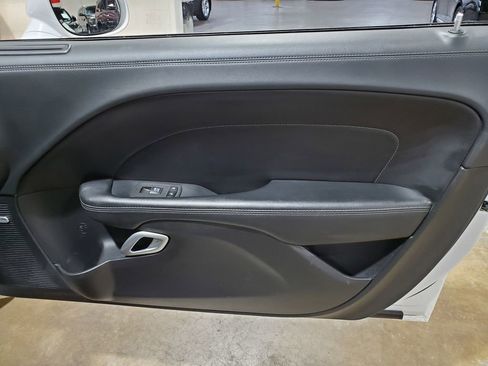 Used 2021 Dodge Challenger R/T Scat Pack w/ Plus Package image 17