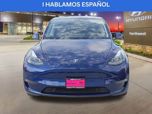 Used 2023 Tesla Model Y 2WD image 5