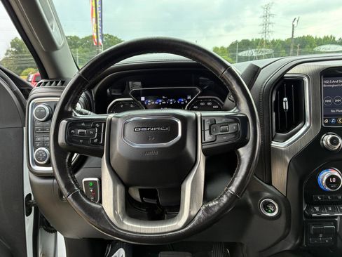 Used 2020 GMC Sierra 2500 Denali w/ Denali Ultimate Package AWD/4WD image 17