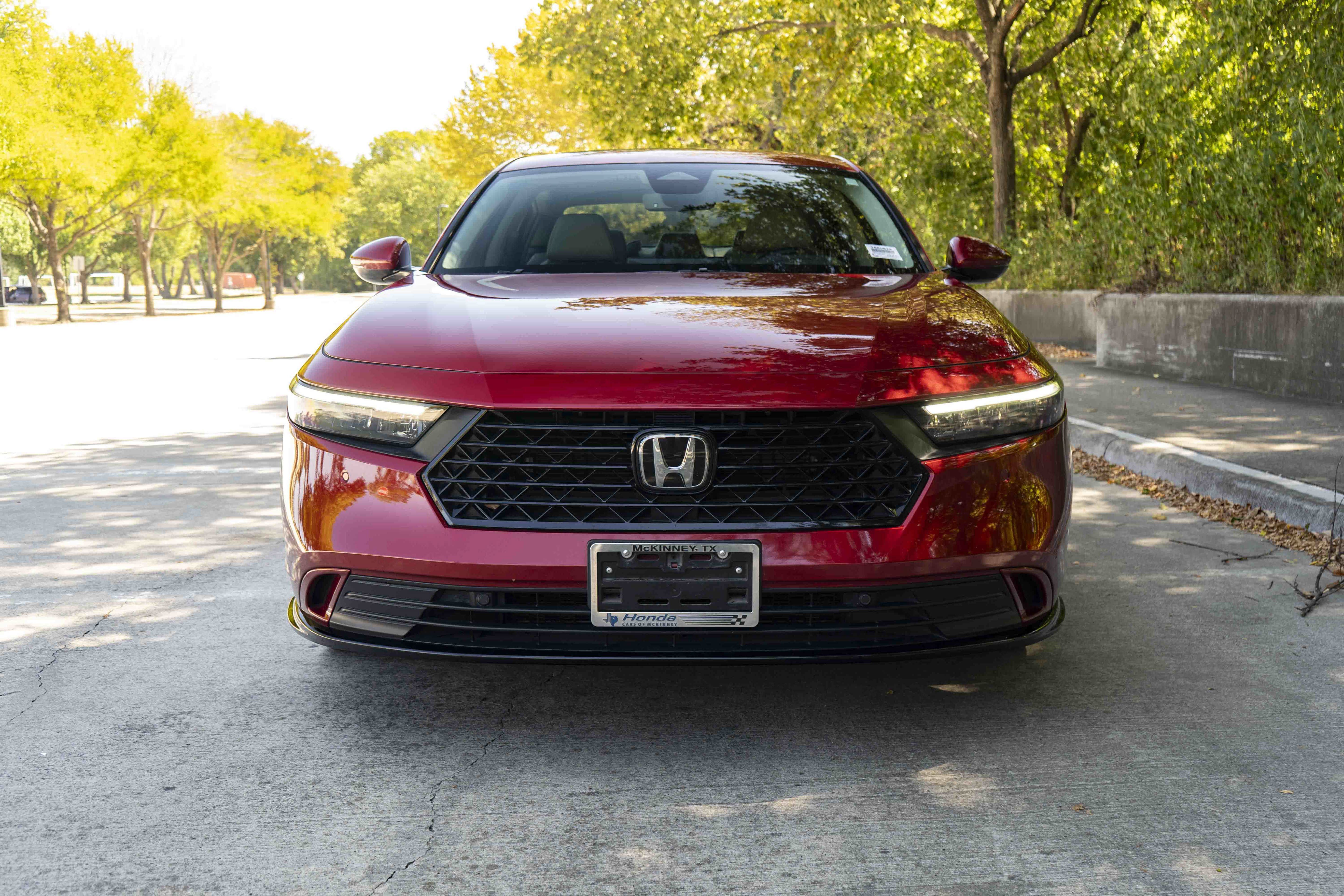 Used 2024 Honda Accord EX-L image 3