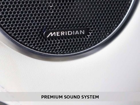 Used 2022 Land Rover Range Rover Sport SVR image 5