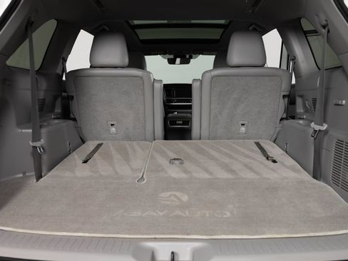 Used 2019 Toyota Highlander Limited Platinum AWD/4WD image 24
