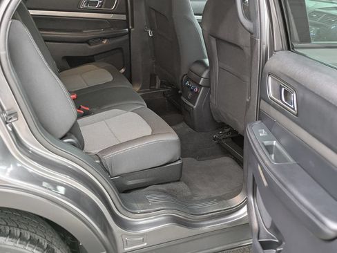 Used 2019 Ford Explorer XLT w/ Class III Trailer Tow Package AWD/4WD image 22