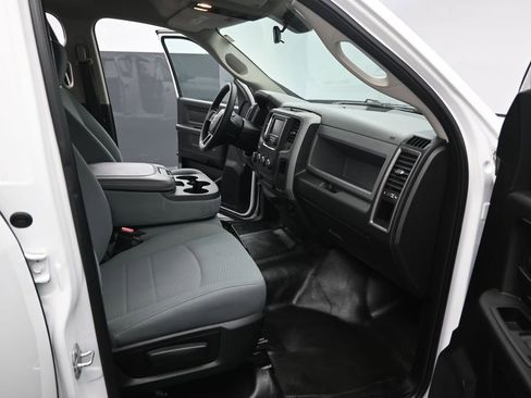 Used 2019 RAM 1500 Tradesman w/ Popular Equipment Group AWD/4WD image 27