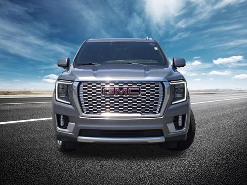 Used 2021 GMC Yukon XL Denali w/ Denali Premium Package RWD image 20