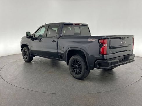 Used 2025 Chevrolet Silverado 2500 LTZ w/ LTZ Plus Package AWD/4WD image 5