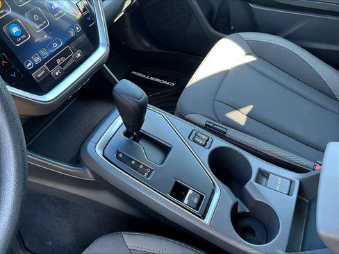 Used 2025 Subaru Crosstrek 2.0i Premium AWD/4WD image 20