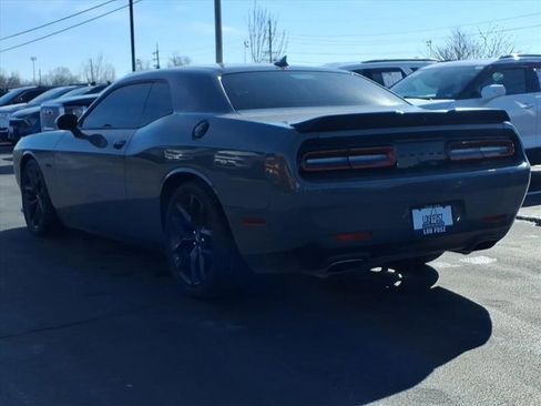 Used 2023 Dodge Challenger R/T w/ Plus Package image 5