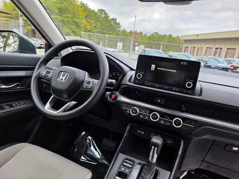 Used 2024 Honda CR-V EX image 13