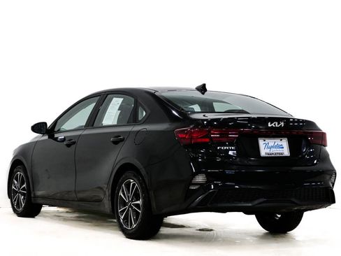 Used 2023 Kia Forte LXS image 8
