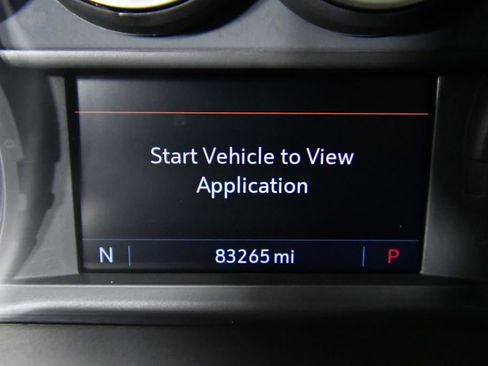 Used 2021 Chevrolet Tahoe Z71 w/ Z71 Signature Package image 28